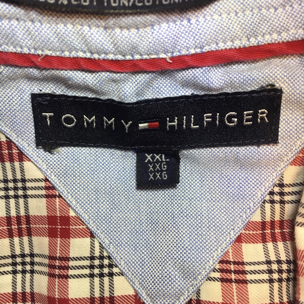 Size XXL Tommy Hilfiger casual dress shirt.